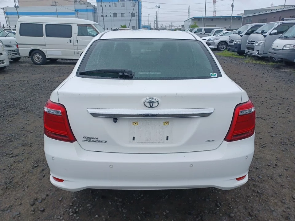 Toyota Corolla Axio NZE164 2021